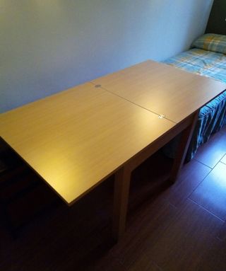 Mesa de madera plegable