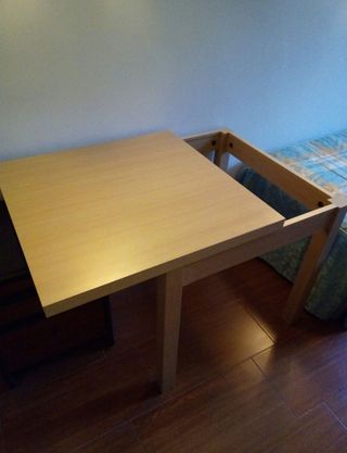 Mesa de madera plegable