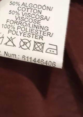 Vestido Nice Things granate bordado verde