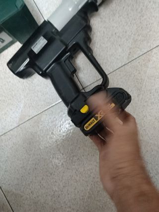 Prensa multicapa a batería