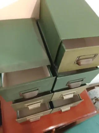 Archivador Antiguo Centauro