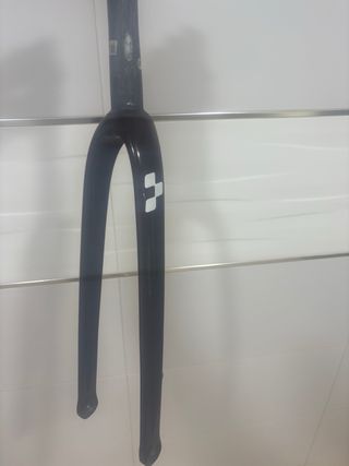 Horquilla Cube C68 Air Carbono