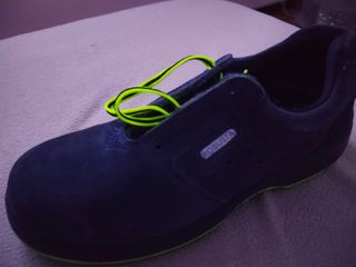 Zapato de trabajo Robusta punta de acero