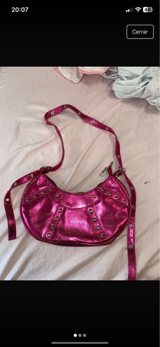 Bolso pequeño fucsia metalizado