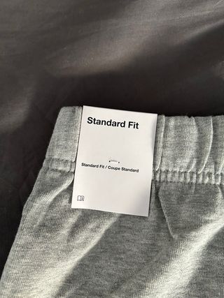 Pantalón corto gris Nike