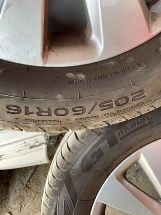 Llanta Seat Arona 205/60R16