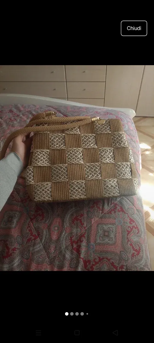 Borsa a scacchi beige e oro