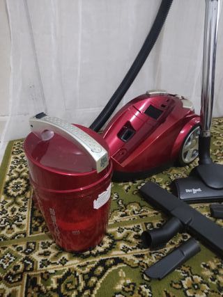 Aspiradora Dirt Devil Centec 2300W
