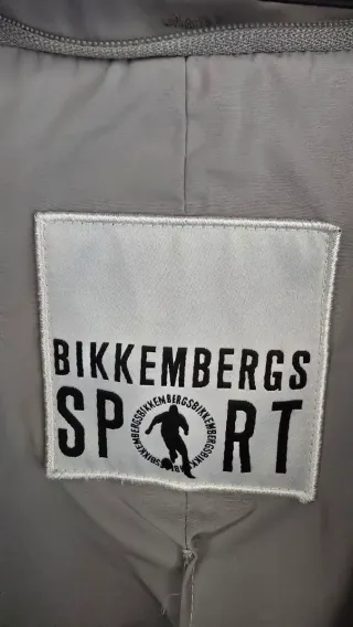 Americana Bikkembergs con capucha gris