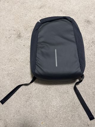 Mochila Antirrobo Impermeable Reflectante