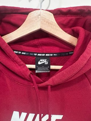 Sudadera Nike SB roja/granate - Talla L