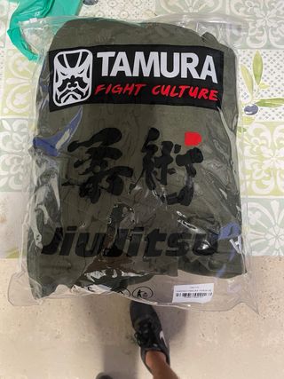 Kimono Jiu Jitsu Tamura Verde Oliva