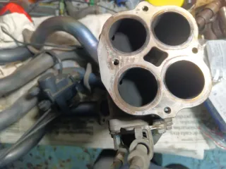 Colector Honda CBR 929 RR con servo motor