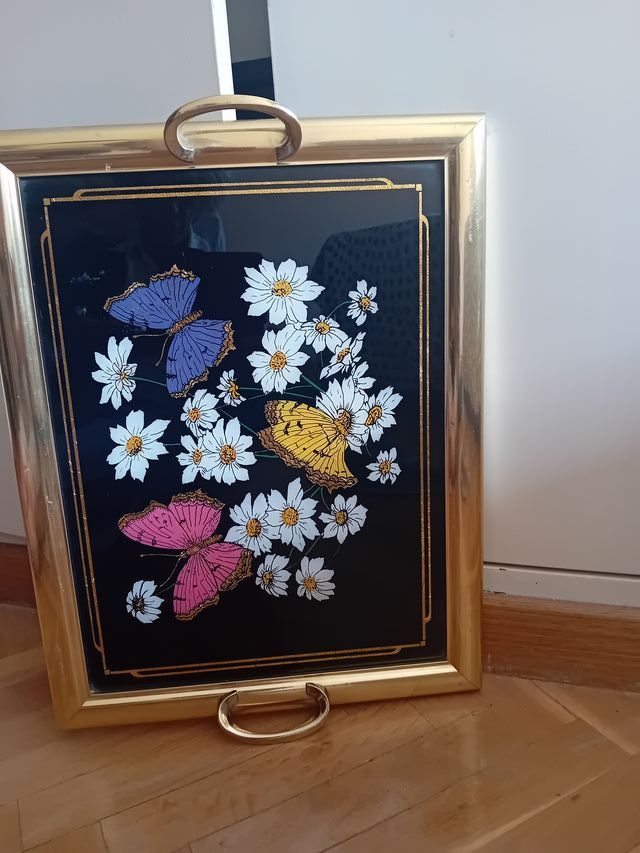 Bandeja Vintage Mariposas y Flores Dorada.