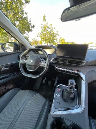 Peugeot 5008 1.2 PureTech Allure Pack 7 plazas