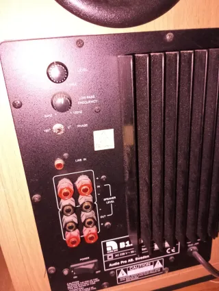 Altavoces Audio Pro 5+1 + 4 pies