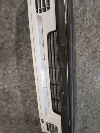 PARAGOLPES DELANTERO PEUGEOT 205
