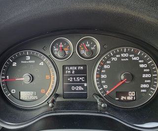 Audi A3 2010 2.0TDi 140cv ETIQUETA B