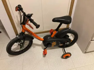 Bicicleta infantil naranja