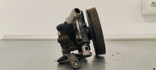 BOMBA DIRECCION PEUGEOT 407 SW SR Confort 9658419
