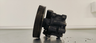 BOMBA DIRECCION PEUGEOT 407 SW SR Confort 9658419