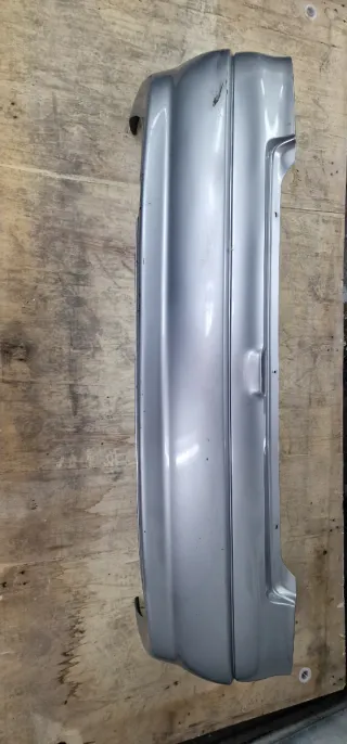 Parachoques trasero Opel Astra G (1998-2004)