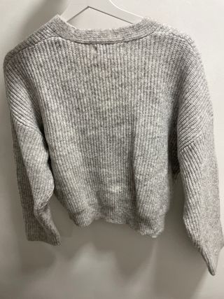 Jersey Bershka Gris Talla S