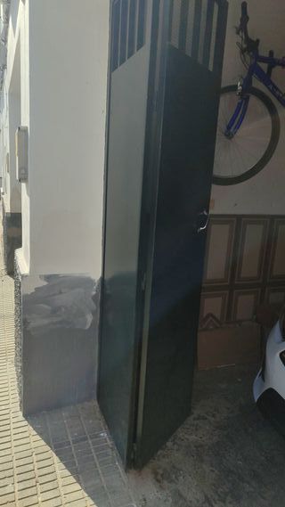 Puerta de cochera abatible 4 hojas sin marco