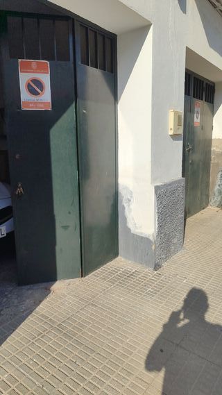 Puerta de cochera abatible 4 hojas sin marco