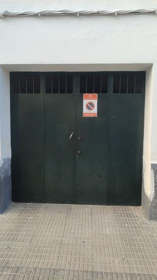 Puerta de cochera abatible 4 hojas sin marco