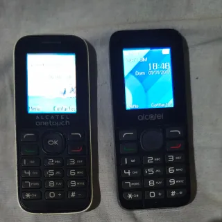 Telefono cellulare Alcatel One Touch nero