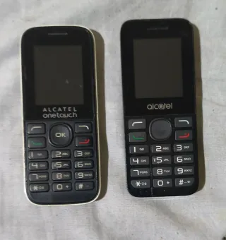 Telefono cellulare Alcatel One Touch nero