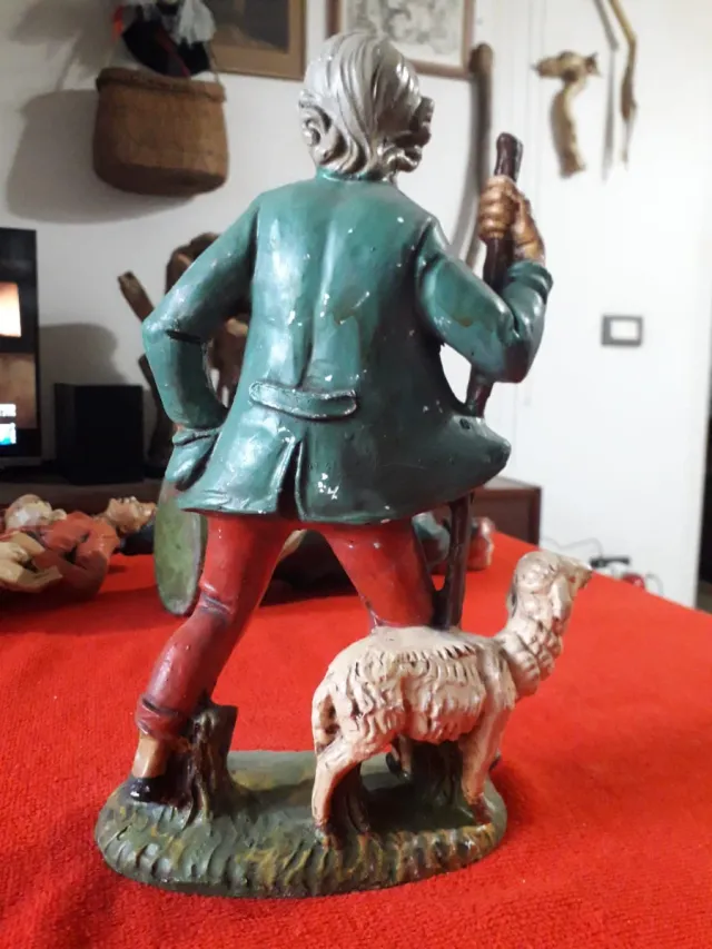 Statua di pastore in gesso, primi '900