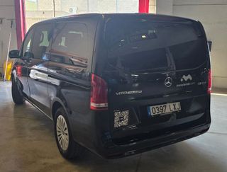 Mercedes-Benz Vito  Tourer Negro 8 plazas año 2022