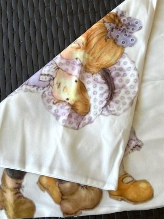 PRECIOSA FUNDA DE COJÍN NUEVA SARAH KAY niñas