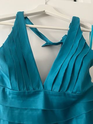 Vestido azul tirantes volantes talla XS. 
