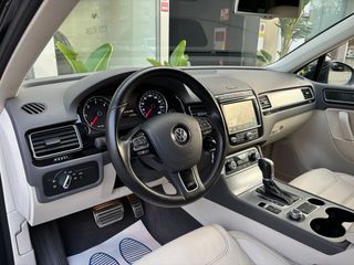 Volkswagen Touareg R-line