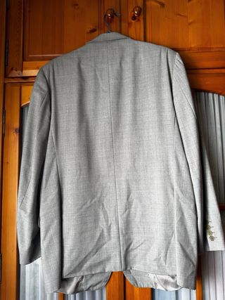 Traje gris Yves Saint Laurent Gris