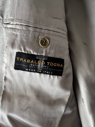 Traje gris Yves Saint Laurent Gris