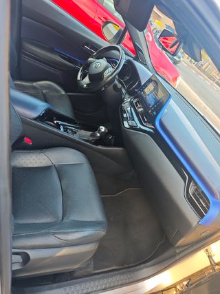 Toyota C-HR 2017