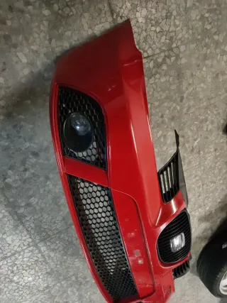 PARAGOLPES DELANTERO SEAT IBIZA 6L FR Rojo