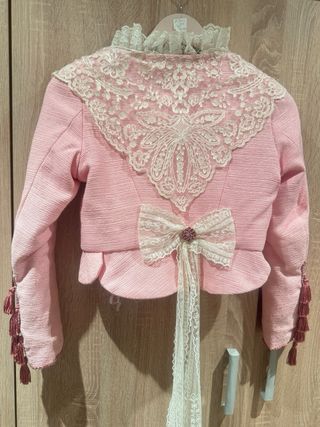 Traje de Fallera Beige y Rosa 
fallera mayor inf.