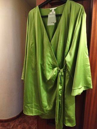 Vestido/casaca raso verde talla única