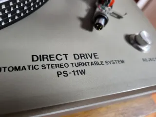 Tocadiscos Sony PS-11 con cápsula y aguja nuevas