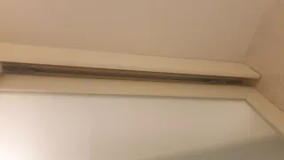 Puertas correderas de madera y cristal