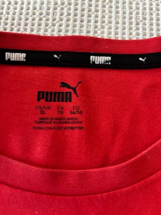 Camiseta deportiva Puma roja