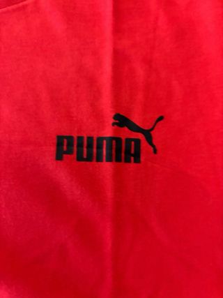 Camiseta deportiva Puma roja