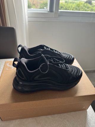 Zapatillas Nike Air Max 720 Negras