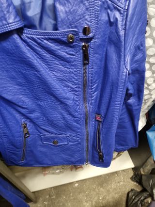 Cazadora Belstaff azul eléctrico talla 38