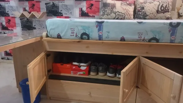 Habitación juvenil madera maciza